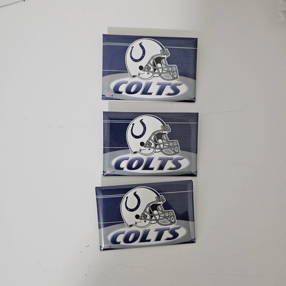 Colts Souvenir Pins Lot of 3‎